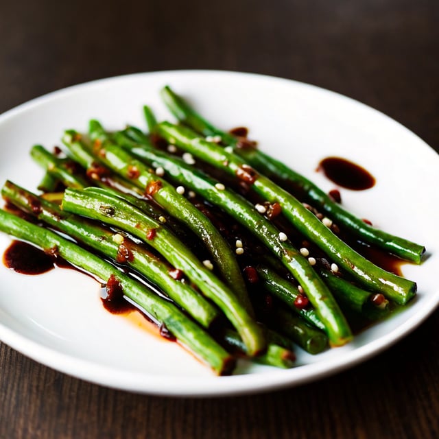 Blanched Green Beans with Scallion and Soy