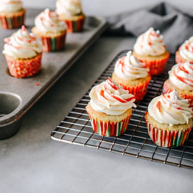 White Chocolate Peppermint Cupcakes