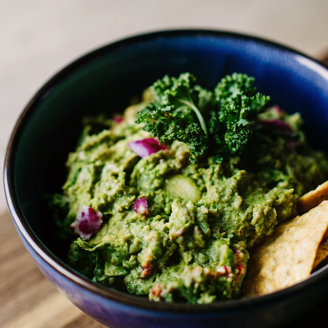 Kale Guacamole