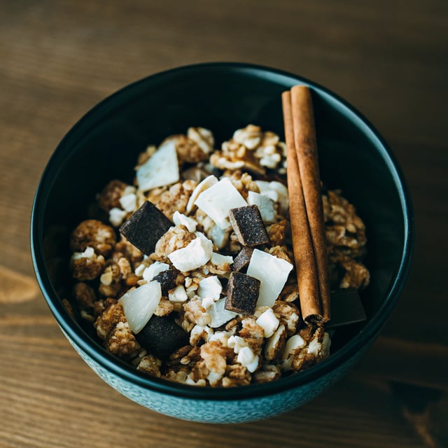 Toasted Muesli with Almonds, Coconut and Dark Chocolate