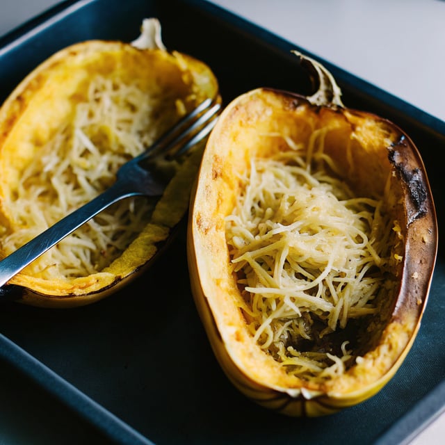 How to Cook Spaghetti Squash