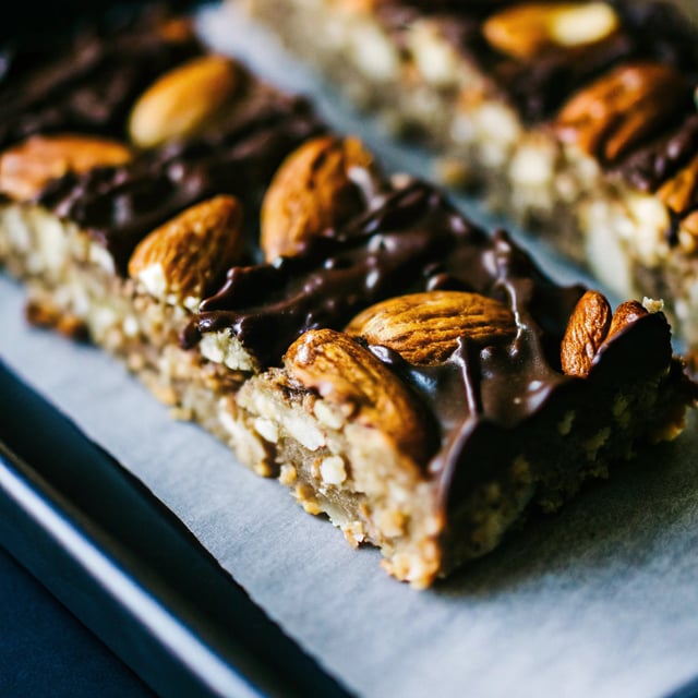 Cacao & Almond Oat Bar