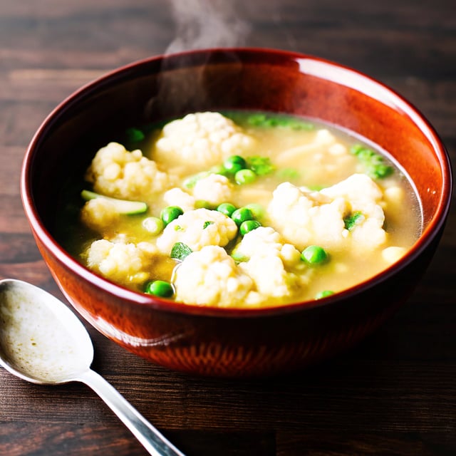 Cauliflower & Pea Soup
