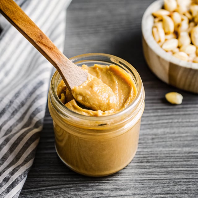 Homemade Peanut Butter