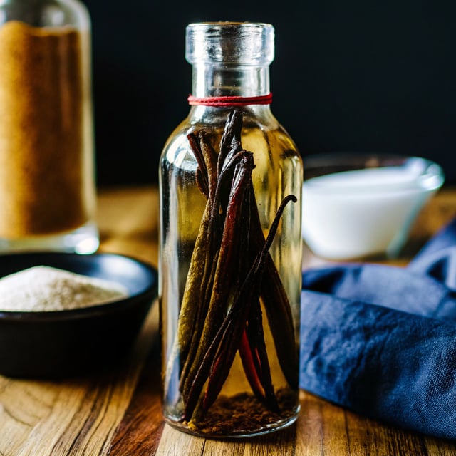 Homemade Vanilla Extract