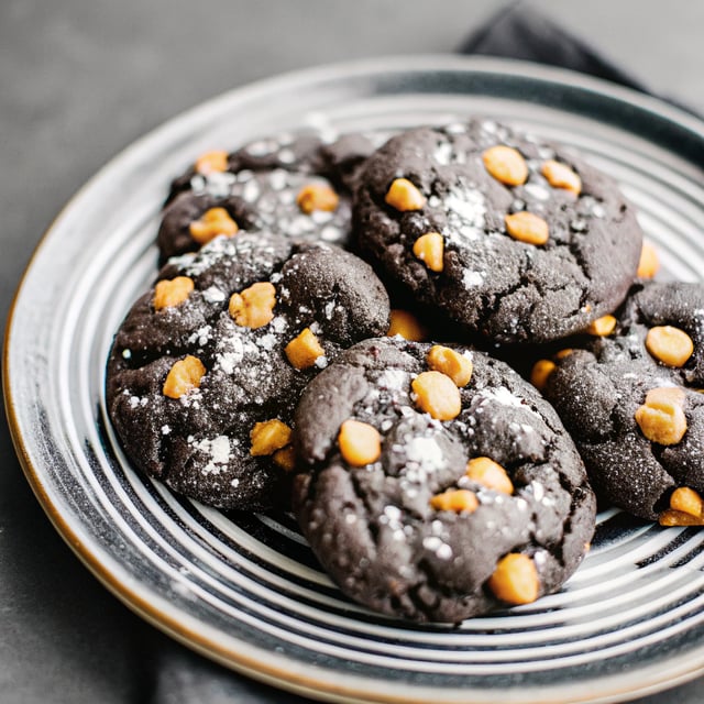 Salted Dark Chocolate Peanut Butter Cookies