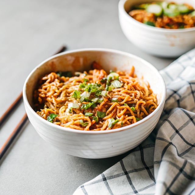 Chili Garlic Instant Pot Noodles
