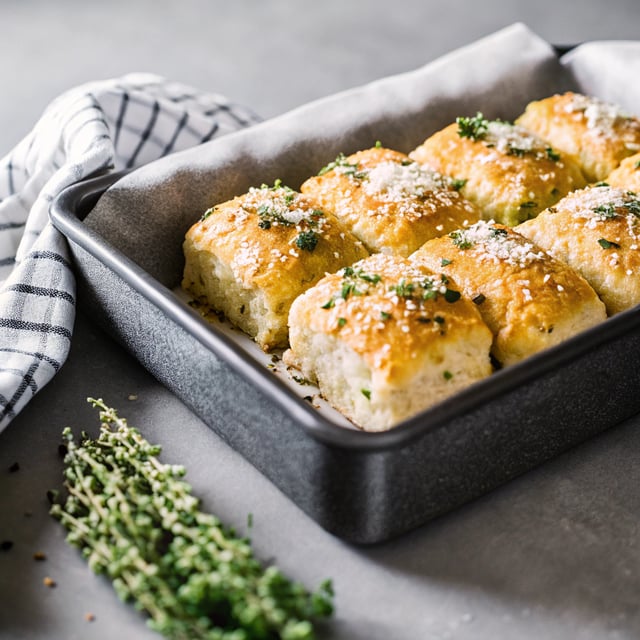Parmesan Thyme Bread Crust Snacks