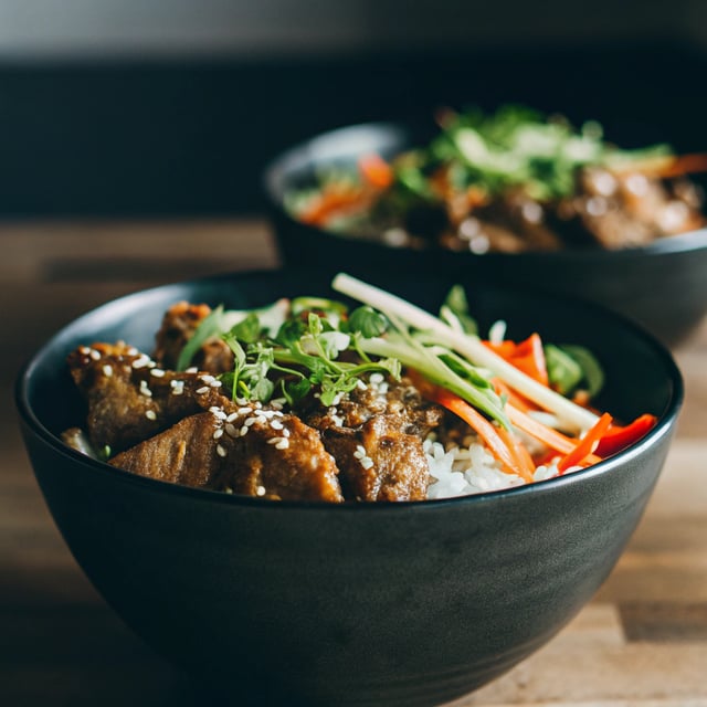 Vietnamese Caramelised Pork Bowls