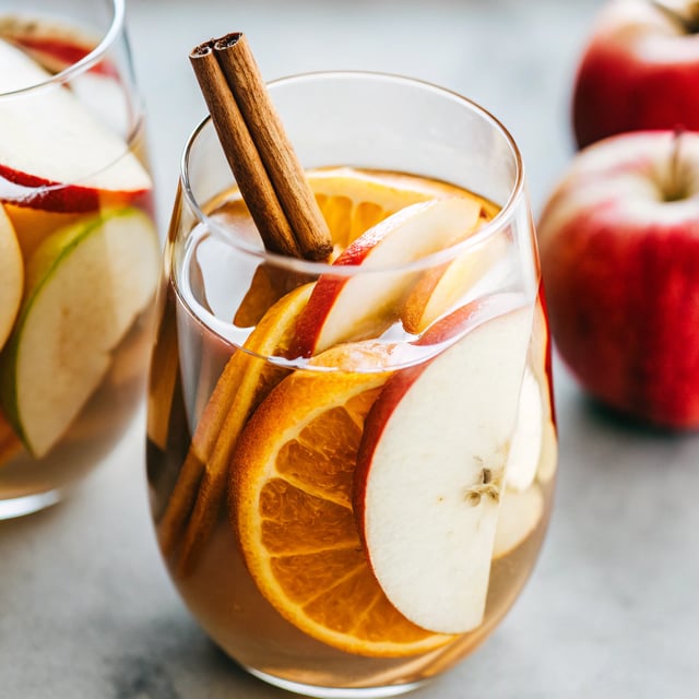 Apple Cider Autumn Sangria
