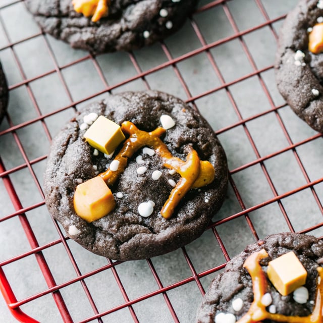 Chocolate Salted Caramel Pretzel Cookies