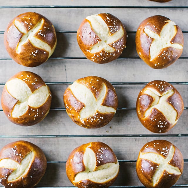 Pretzel Rolls